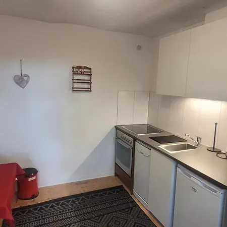2 Ferienwohnungen, Ganze Haushaelfte Fuer 4 Personen Apartman Boppard
